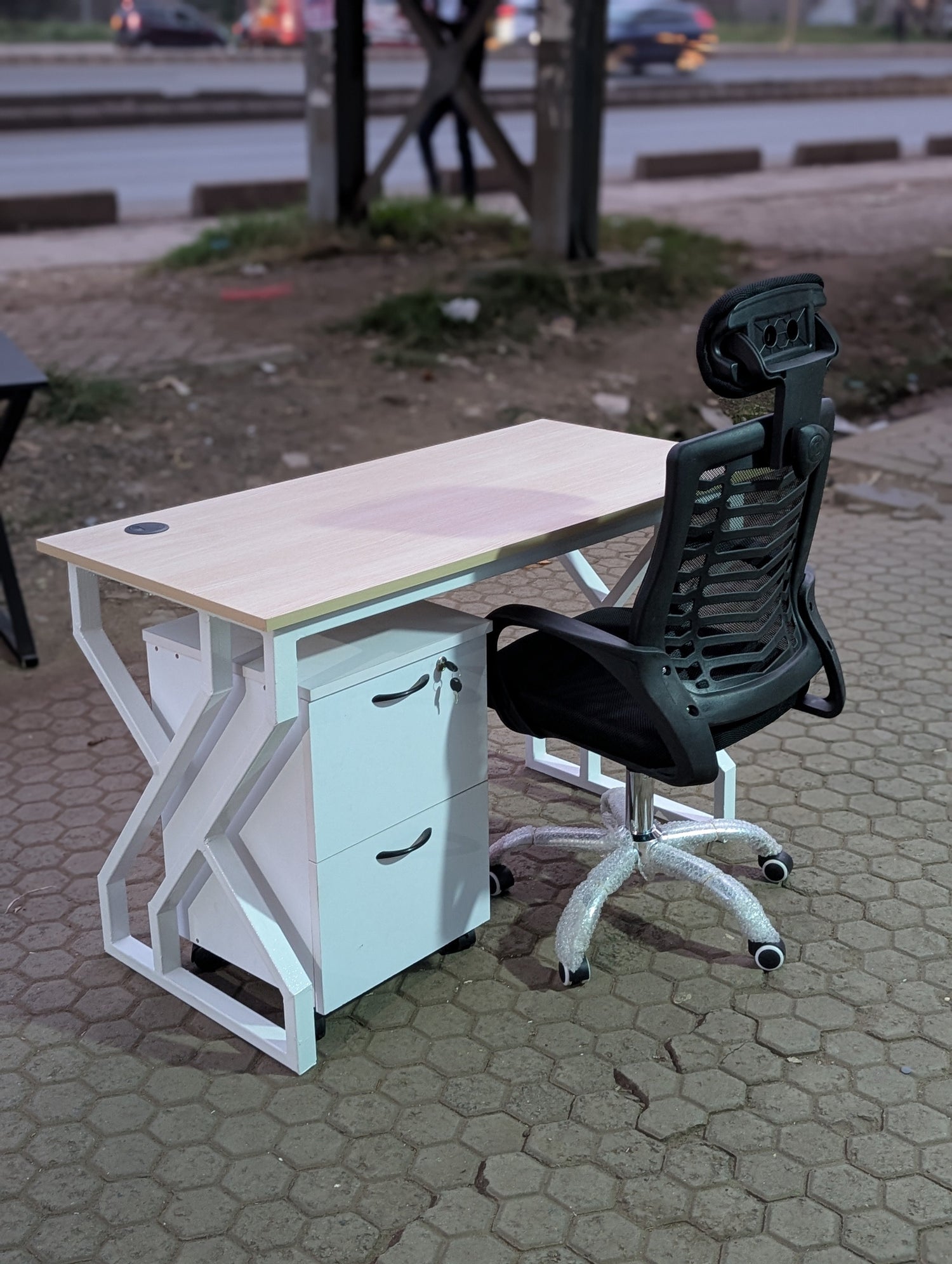 Metal Desk Setups