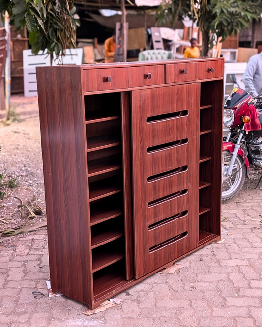 5 by 5 ft Shoe Rack ( sliding doors)