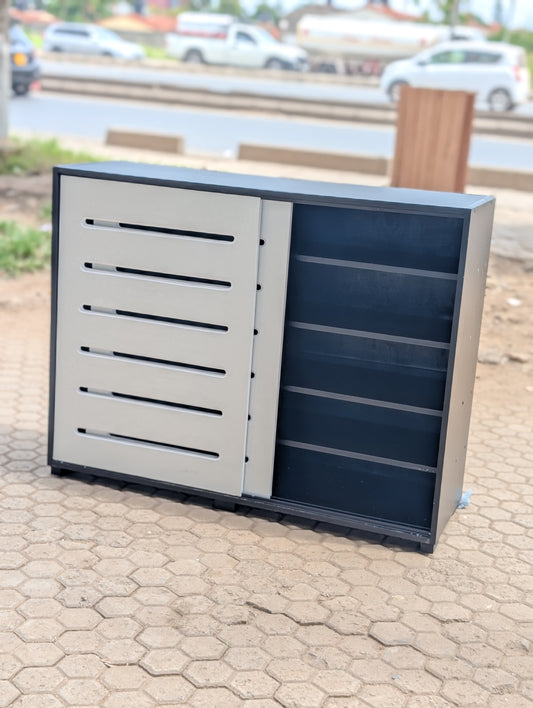 Shoe Rack 4 by 3 ft (sliding doors)